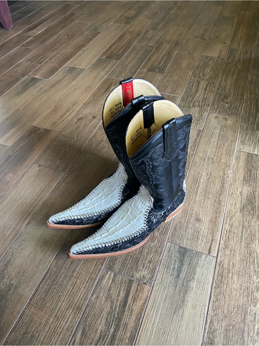 Men's Black & White Exotic Faux Leather Western Boots